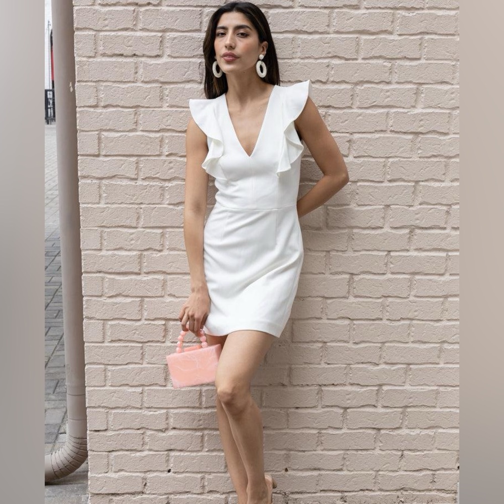 FRENCH CONNECTION WHISPER RUFFLE V NECK DRESS